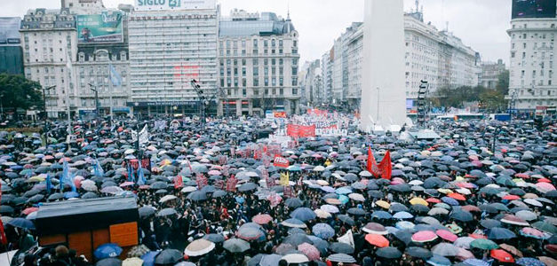 NI UNA MENOS, PARO Y MARCHA CONTRA LA VIOLENCIA DE GENERO