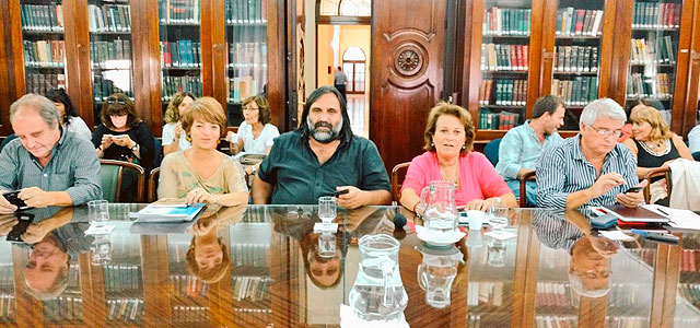 DOCENTES VUELVEN AL PARO, NO HUBO ACUERDO CON PROVINCIA