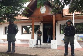 DETIENEN A POLICIAS POR EXPLOTACION DE PROSTITUTAS