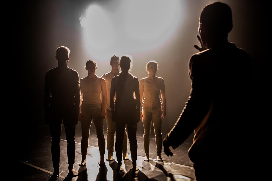 LOS ANGELES CONTEMPORANY DANCE COMPANY  SE PRESENTAN EN EL TEATRO MUNICIPAL DE LOMAS