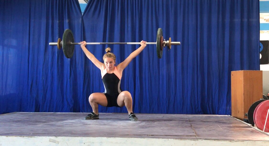 ECHEVERRIA , PRIMER LUGAR EN LEVANTAMIENTO DE PESAS