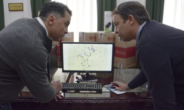 BROWN, AVANZA LA INFORMATIZACION EN LOS CENTROS DE SALUD