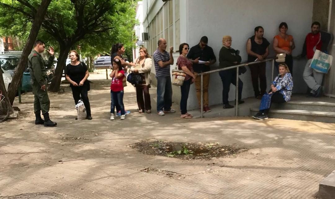 BROWN INTIMO A EDESUR POR LA MALA ATENCION A LOS VECINOS