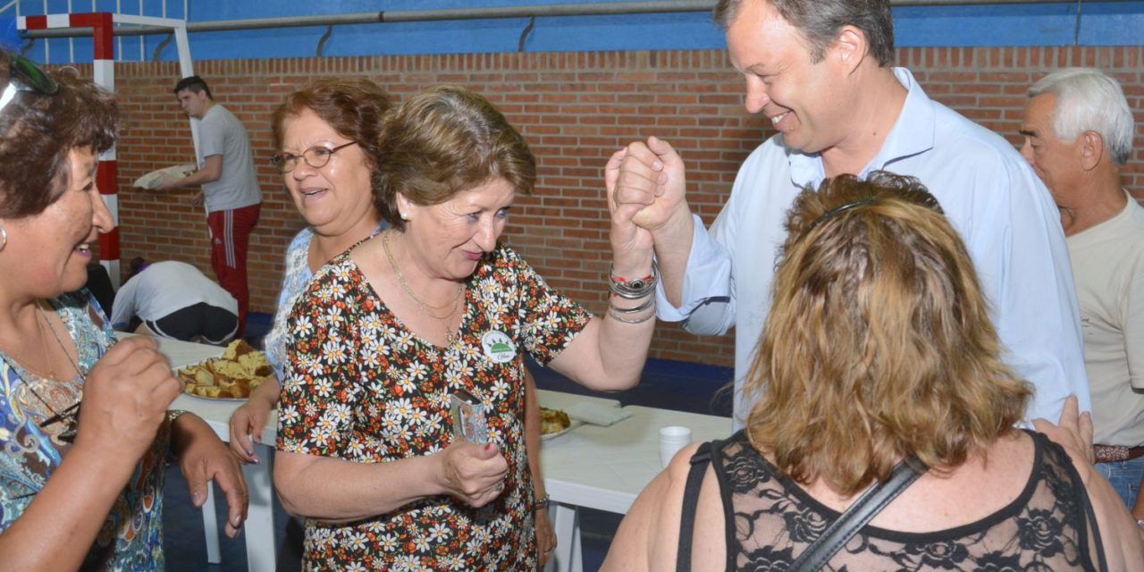 COMENZO LA COLONIA PARA ADULTOS EN BROWN