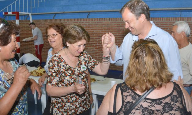 COMENZO LA COLONIA PARA ADULTOS EN BROWN