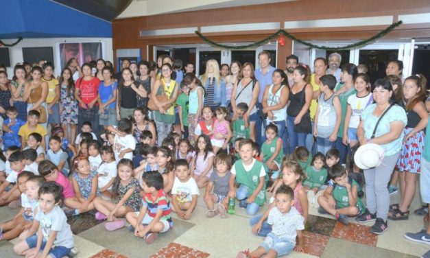 JARDINES COMUNITARIOS DE BROWN PARTICIPARON DE UNA JORNADA RECREATIVA EN EL BOULEVARD SHOPPING