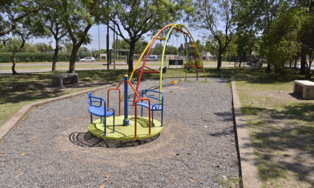 ECHEVERRIA,  EL MUNICIPIO RENOVÓ LA PLAZA REPÚBLICA DE PORTUGAL