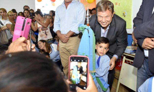 CASCALLARES INAUGURO DOS JARDINES DE INFANTES EN BROWN