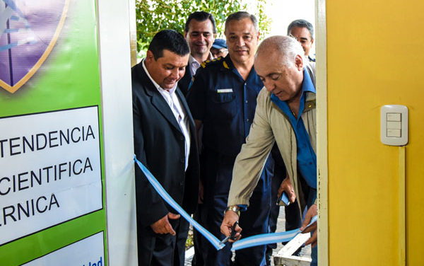 REGUEIRO INAUGURA LA POLICIA CIENTIFICA EN PTE PERON