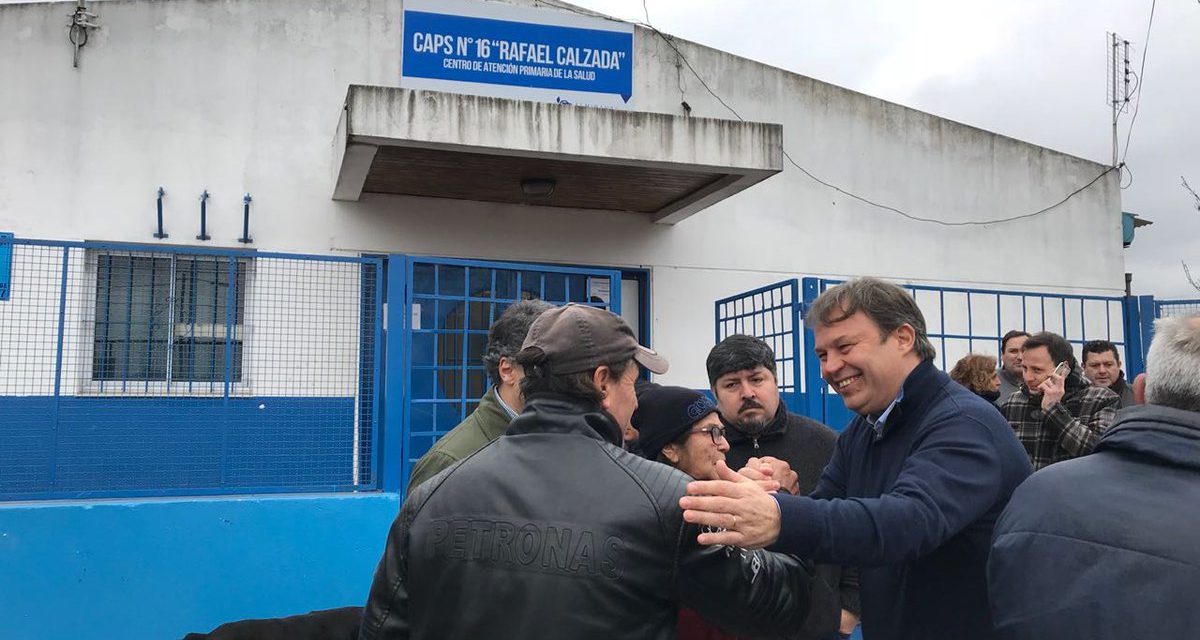 CASCALLARES VISITO EL CAPS 16 DONDE SE INSTALARON CAMARAS DE SEGURIDAD Y ALARMAS
