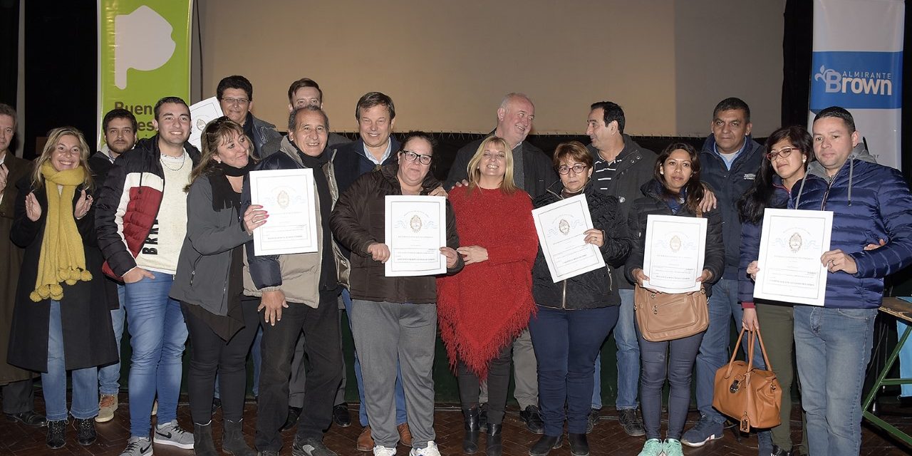 ENTREGA DE ESCRITURAS EN ALMIRANTE BROWN