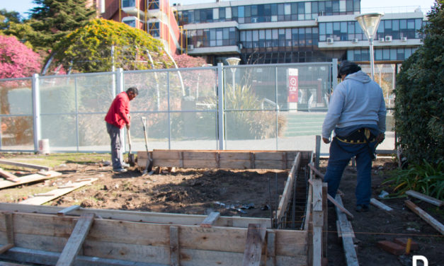 LANUS, CONTINUA LA REMODELACION DEL EDIFICIO MUNICIPAL