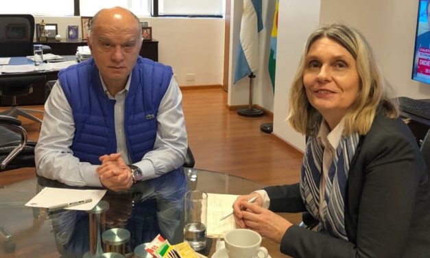 EL MUNICIPIO DE LANUS FOMENTA LA IMPORTACION LOCAL