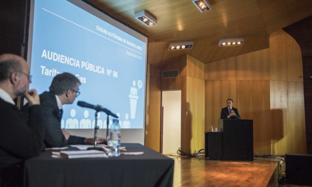 FERNANDO GRAY PARTICIPO DE LA AUDIENCIA PUBLICA DE GAS
