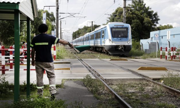 PASOS BAJO A NIVEL EN BROWN, EL MUNICIPIO RECLAMA A NACION LAS OBRAS