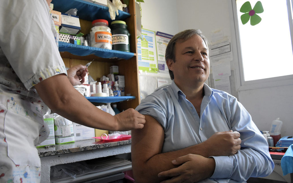 MAS DE 30 MIL VECINOS SE VACUNARON CONTRA LA GRIPE EN BROWN