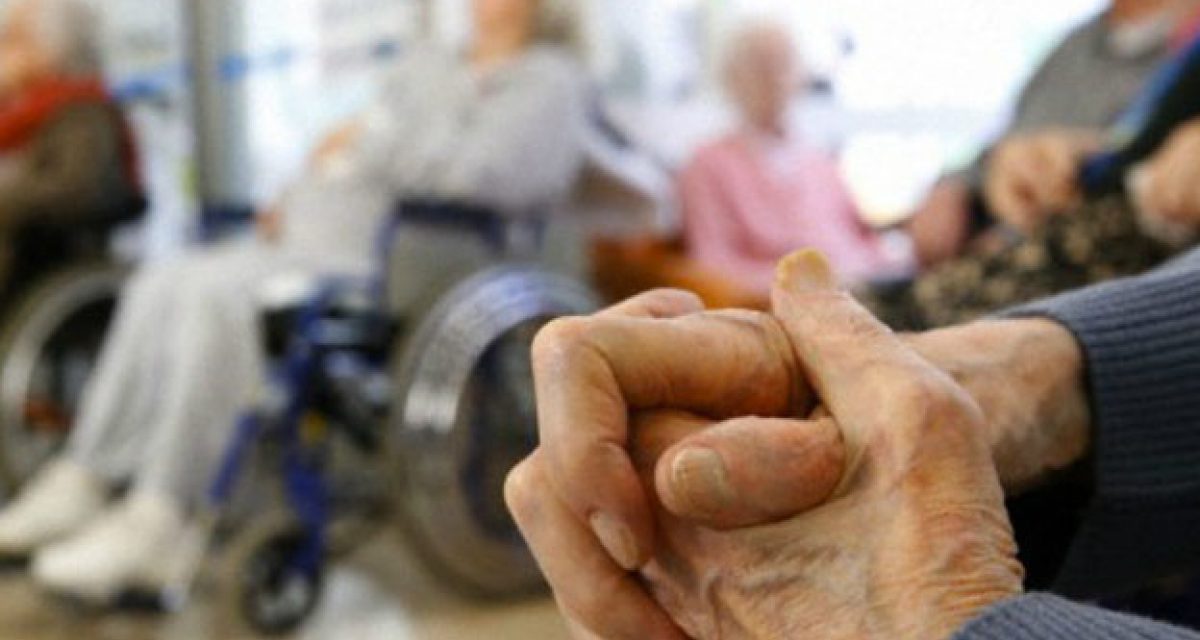 MEDIDAS PARA PREVENIR EL CORONAVIRUS EN GERIATRICOS Y RESIDENCIAS PARA ADULTOS MAYORES