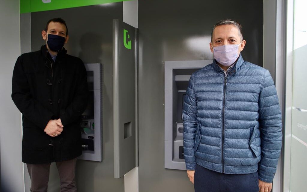 INAUGURAN CAJEROS DEL BANCO PROVINCIA EN EL JAGUEL