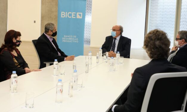  FERRARESI FIRMO CONVENIO CON EL BANCO DE INVERSION Y COMERCIO EXTERIOR