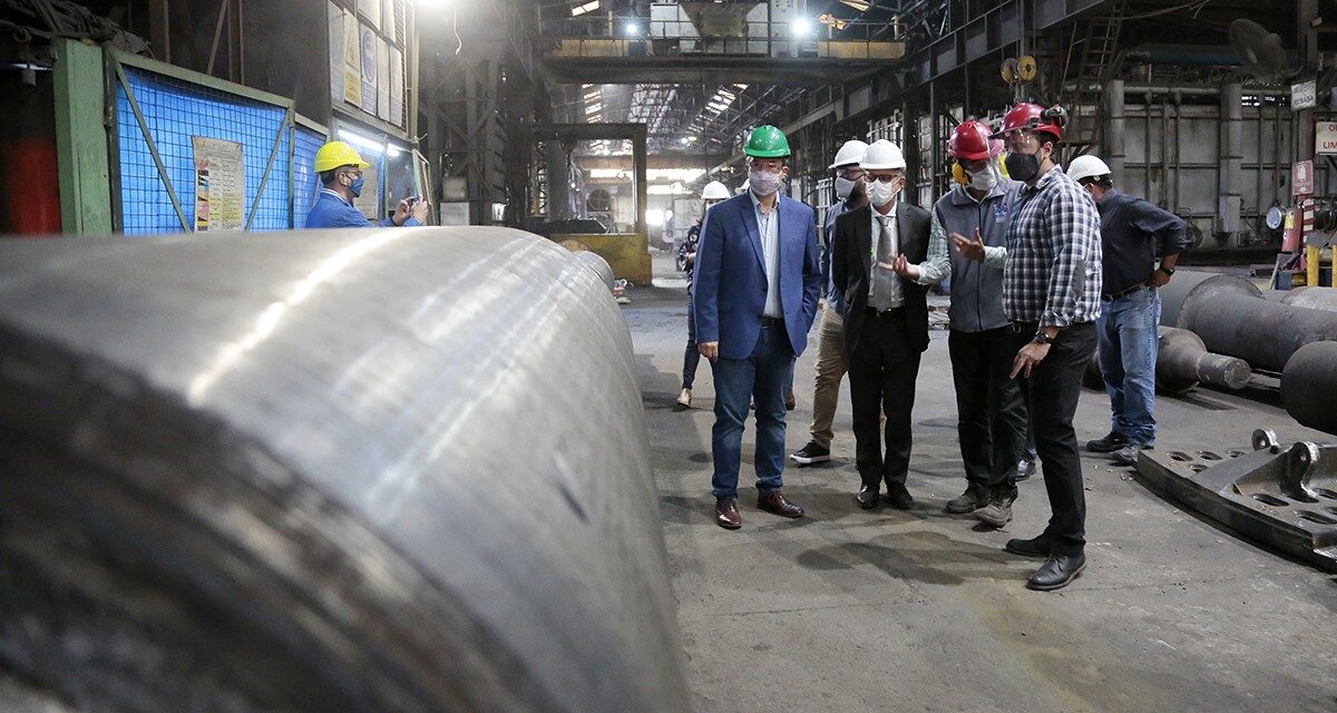 CASCALLARES Y SCHALE RECORRIERON EL PARQUE INDUSTRIAL DE BURZACO