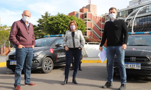 BULLRICH VISITÓ LANUS Y RESPALDÓ EL PROYECTO DE LEY PARA PENALIZAR LA RÉPLICA DE ARMAS DE FUEGO