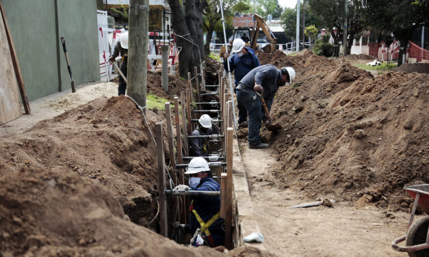 EL MUNICIPIO DE BROWN Y AYSA AVANZAN EN OBRAS DE CLOACAS