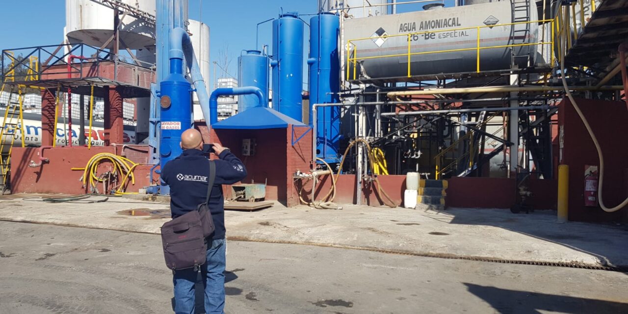 CLAUSURARON UNA INDUSTRIA QUÍMICA QUE REALIZABA VUELCOS EN EL ARROYO DEL REY