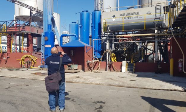 CLAUSURARON UNA INDUSTRIA QUÍMICA QUE REALIZABA VUELCOS EN EL ARROYO DEL REY