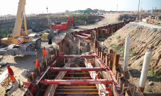 KICILLOF SUPERVIZO LAS OBRAS DEL SISTEMA RIACHUELO EN AVELLANEDA