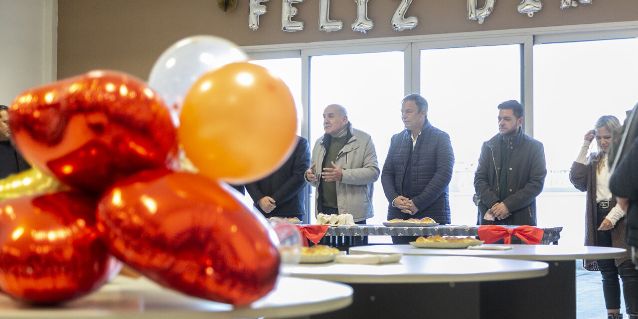 CASCALLARES Y FABIANI PARTICIPARON DE EMOTIVO HOMENAJE A LOS BOMBEROS VOLUNTARIOS