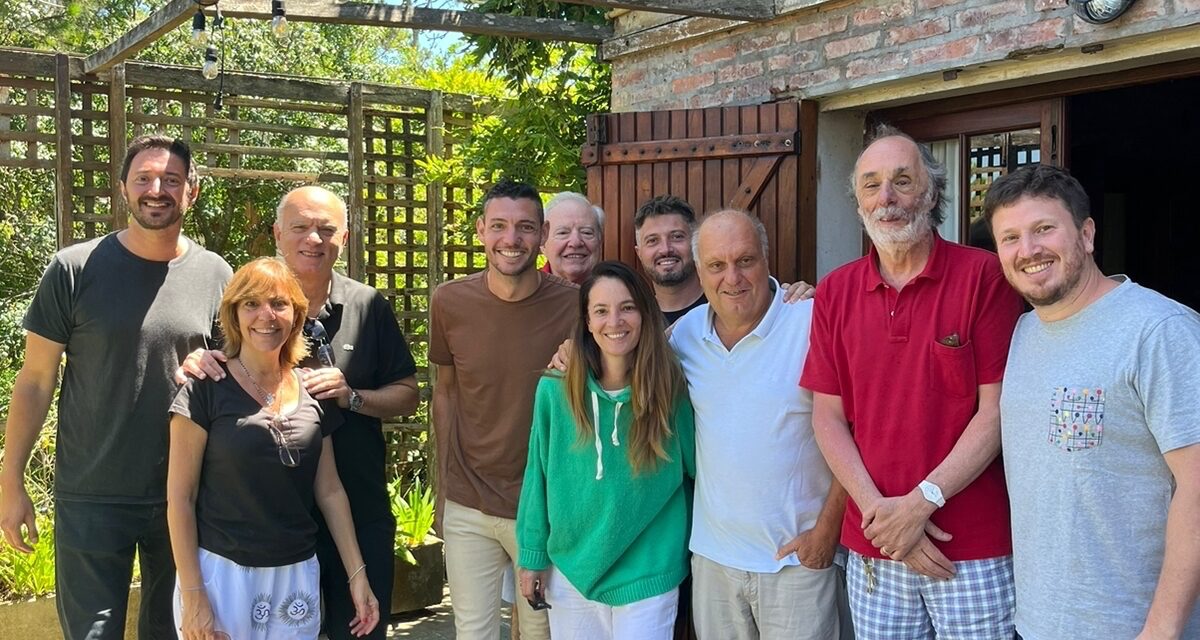 GRINDETTI LLEVA SU LEMA «CERCANÍA Y GESTIÓN » A LA COSTA ATLÁNTICA