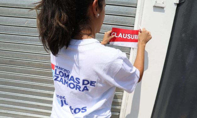 LA COMUNA CLAUSURA CARREFOUR DE LOMAS DE ZAMORA