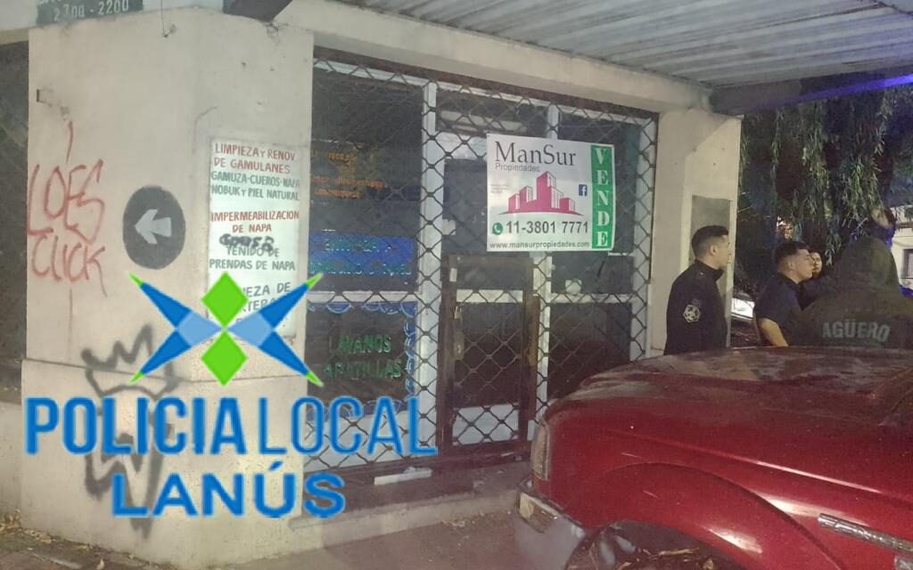 LANÚS: CUATRO APREHENDIDOS POR INTENTAR INGRESAR A ROBAR UN COMERCIO