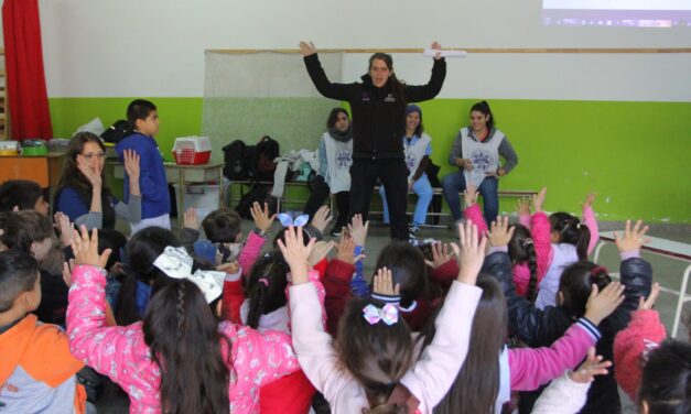 TALLER DE TENENCIA RESPONSABLE DE MASCOTAS EN ECHEVERRIA
