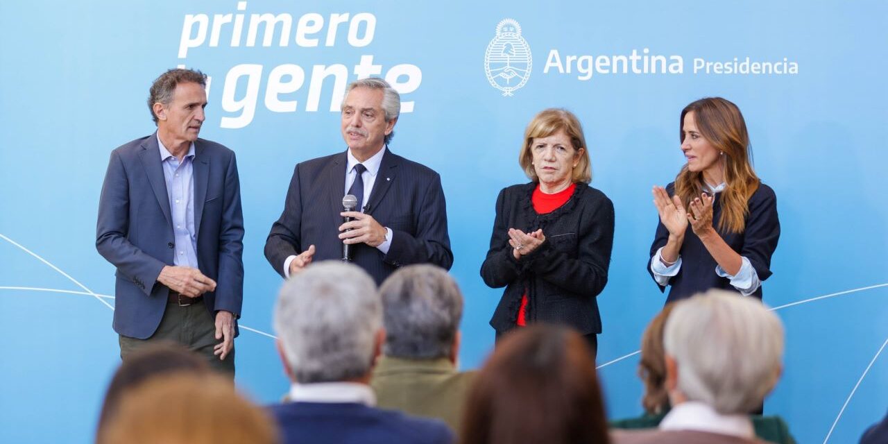ALBERTO FERNANDEZ INAUGURO OBRAS EN LANUS