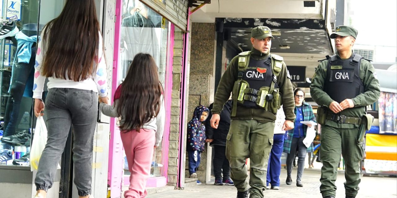 OPERATIVOS DE FUERZAS FEDERALES EN MONTE GRANDE