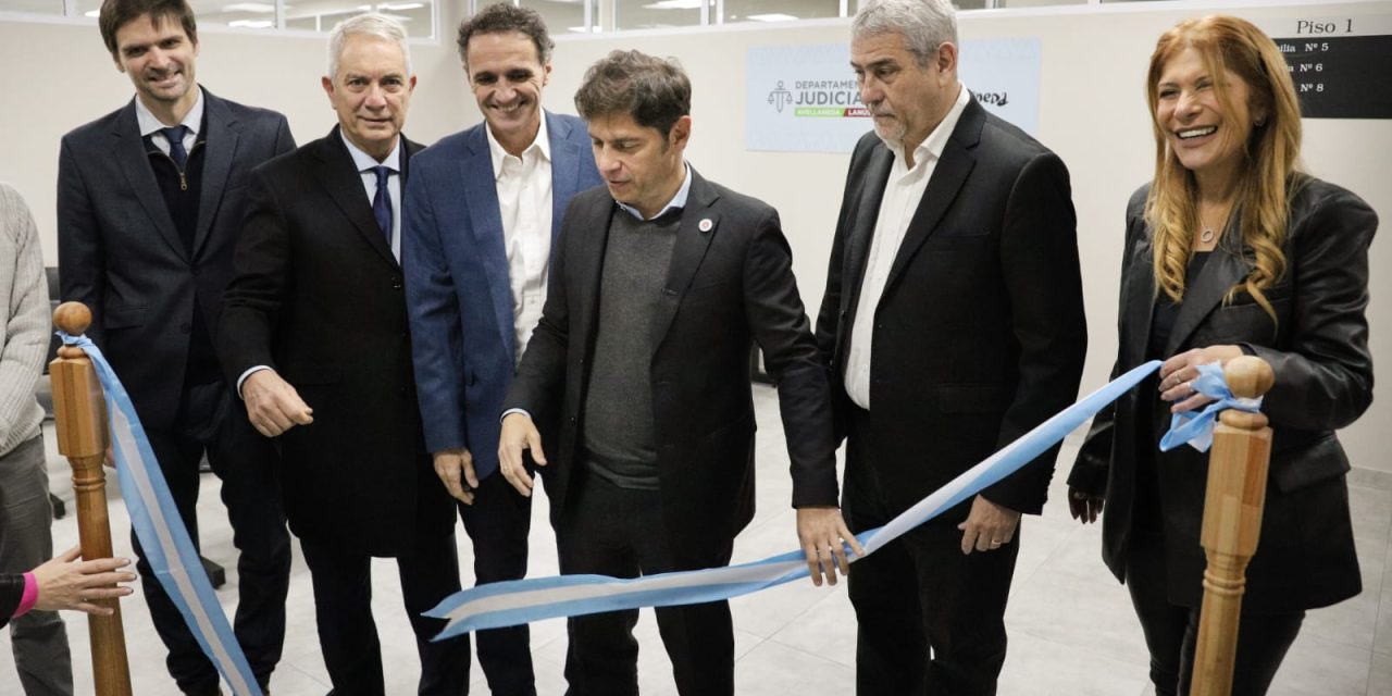 KICILLOF INAUGURO JUZGADOS DE FAMILIA EN AVELLANEDA
