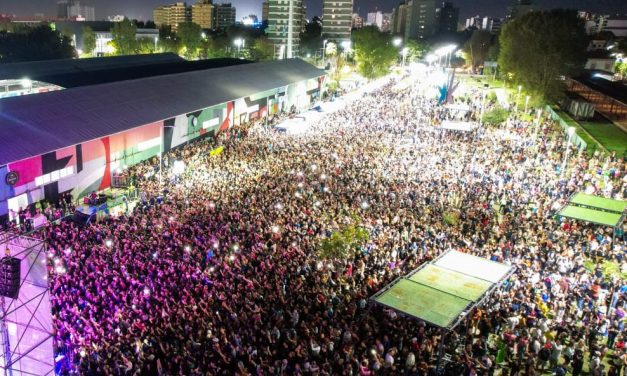 AVELLANEDA CELEBRO CON UNA MULTITUD SUS 172 ANIVERSARIO