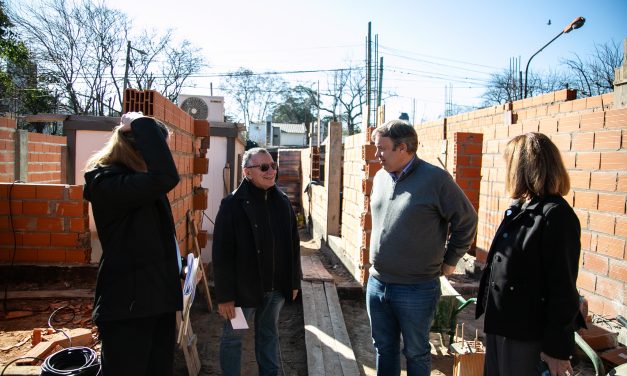 CASCALLARES RECORRIÓ LA OBRA DEL NUEVO CENTRO DE ATENCIÓN PRIMARIA DE LA SALUD QUE CONSTRUYEN MUNICIPIO Y PROVINCIA