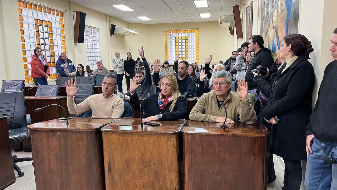 S CONCEJOS DELIBERANTES DE LANUS Y QUILMES APOYARON EL RECLAMO AL PUERTO DE DOCK SUD