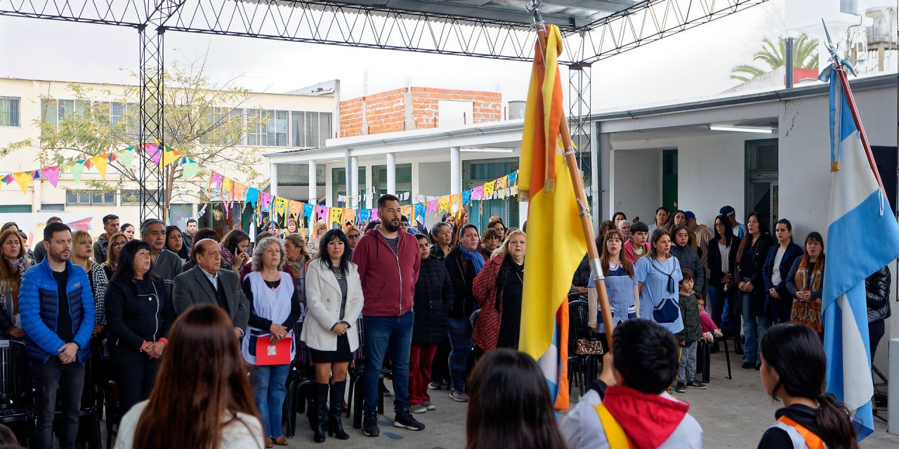 LA PRIMARIA N° 33  DE BERAZATEGUI YA DISPONE DE JORNADA COMPLETA PARA SUS ESTUDIANTES