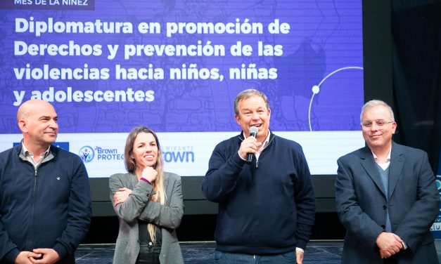 CASCALLARES PRESENTO LA DIPLOMATURA EN PROMOCION DE DERECHOS Y VIOLENCIA HACIA NIÑOS Y ADOLSCENTES