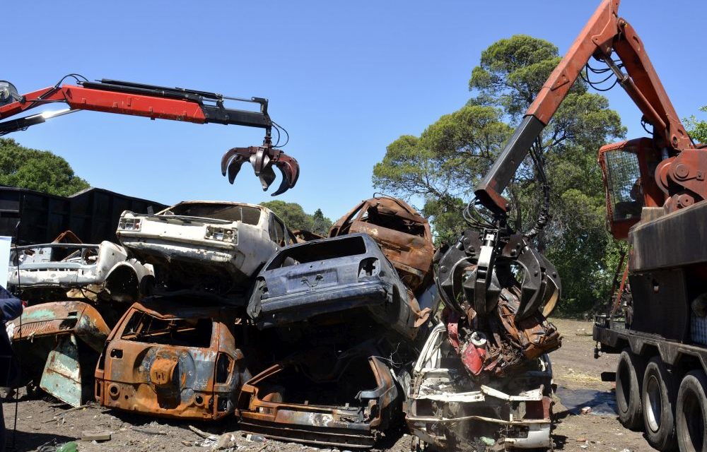 BROWN, PONEN EN MARCHA PROGRAMA DE COMPACTACION DE VEHICULOS Y CHATARRAS