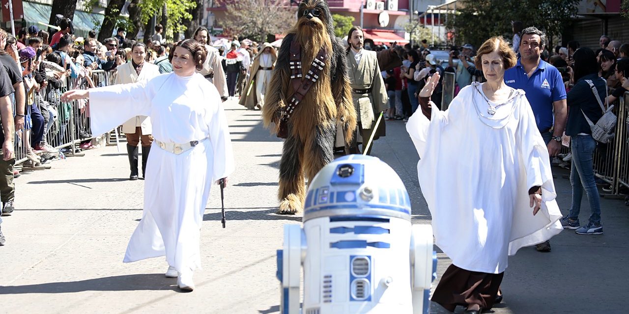 VISTA DE STAR WARS A BROWN, SE RECOLECTARON 3 MIL LITROS DE LECHE