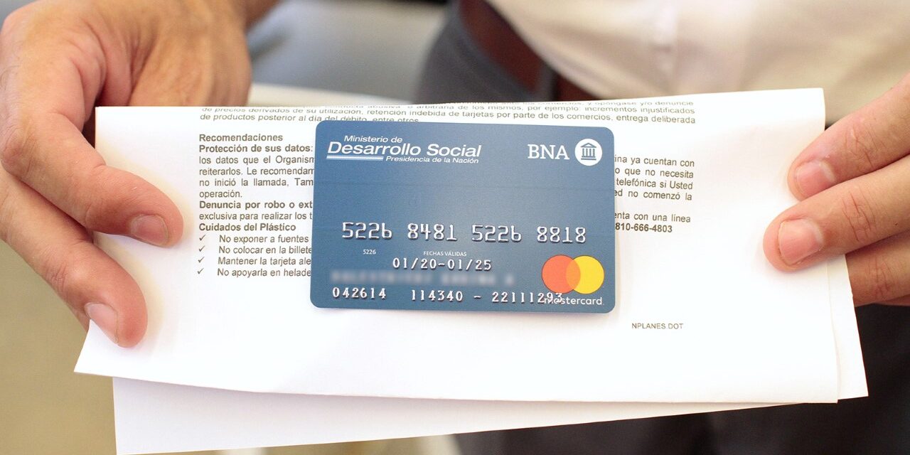 ENTREGAN 3900 NUEVAS TARJETAS ALIMENTAR EN ALMIRANTE BROWN