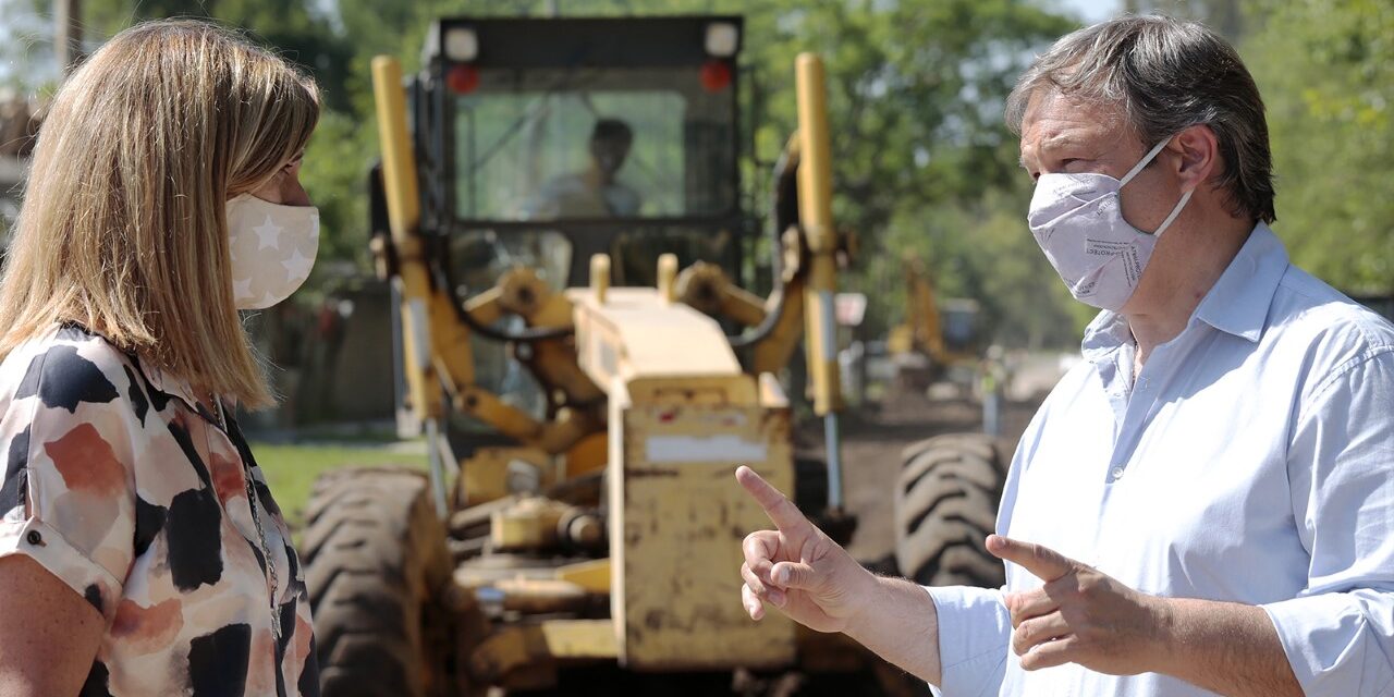 EL MUNICIPIO DE ALTE BROWN INICIÓ PAVIMENTA  LA AVENIDA REPÚBLICA ARGENTINA