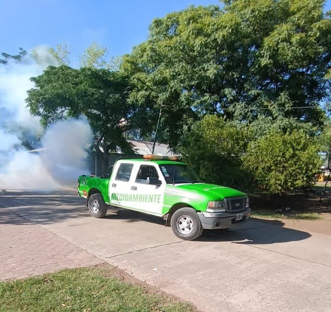 CONTINUAN LAS FUMIGACIONES EN ECHEVERRIA