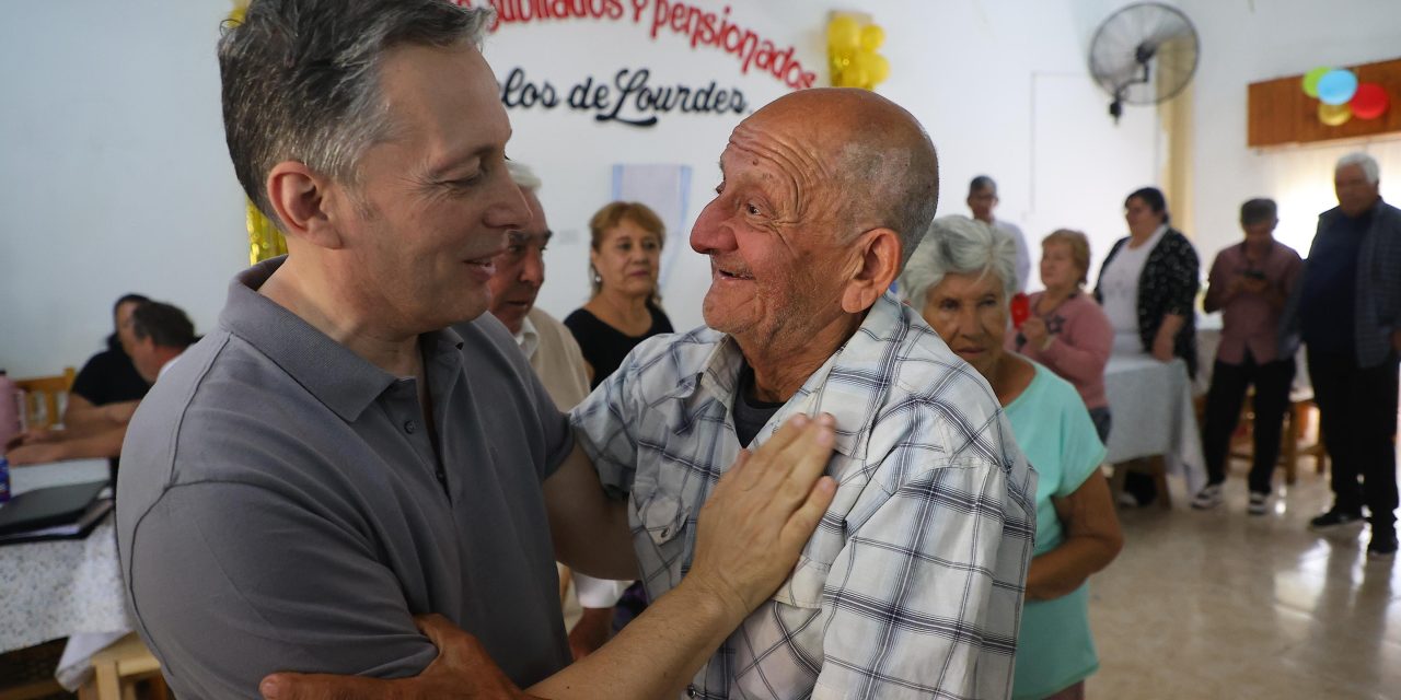 GRAY CRITICO CON EL PJ Y LA CAMPORA