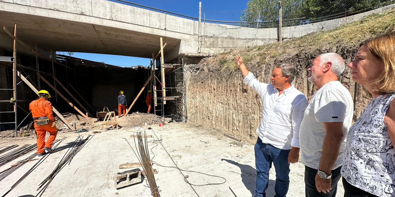 CASCALLARES RECORRIÓ LOS AVANCES DE LA HISTÓRICA OBRA DEL PASO BAJO NIVEL DE LONGCHAMPS