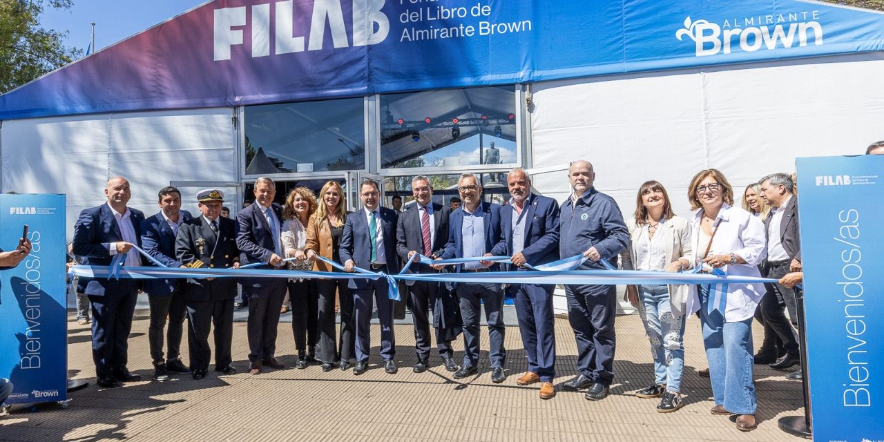 EN SU DÉCIMO ANIVERSARIO, LA FERIA INTERNACIONAL DEL LIBRO DE ALTE BROWN LLEGA A LAS LOCALIDADES DEL DISTRITO